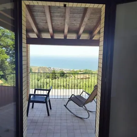 Davi' Casa Vacanze. Un Sogno Immerso Nel ! Holiday home *