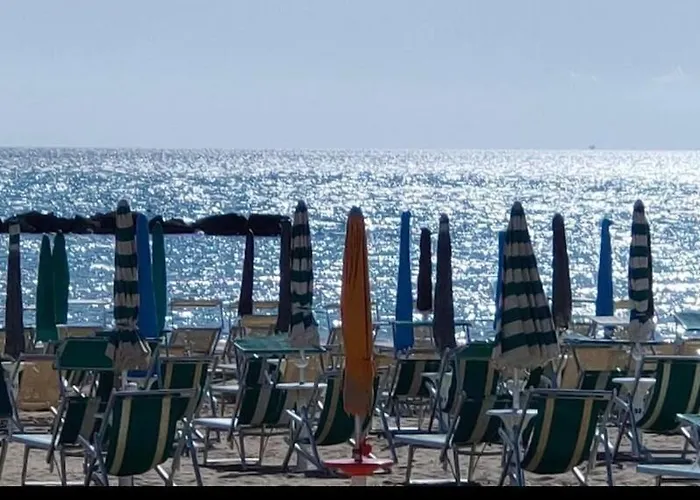 Davi' Casa Vacanze. Un Sogno Immerso Nel ! * Montepagano